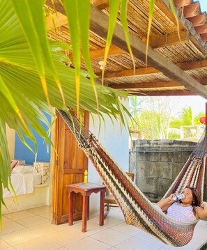 Property grounds - Hotel Y Restaurante La Ola Azul - Las Peñitas Beach (León)