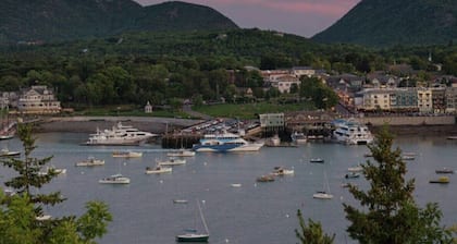 Newly Renovated Acadia Getaway with Game room!