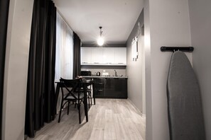 In-room safe, iron/ironing board, free WiFi - Opera Wall Suite (Istanbul)