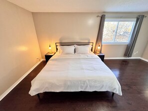 5 dormitorios, tabla de planchar con plancha, wifi y ropa de cama