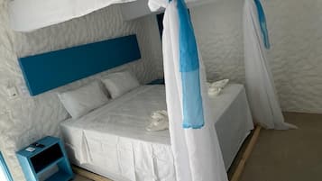 Habitación Confort, vista al jardín | Wifi gratis y ropa de cama