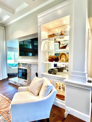 Interior - Silverado Napa Retreat, by Vinifera Homes (Napa)