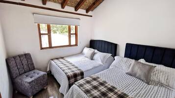 3 bedrooms, WiFi, bed sheets