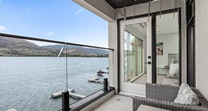 Nest Luxury Modern Lake House