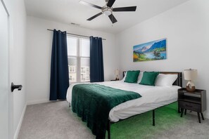 2 chambres, bureau, fer et planche à repasser, Wi-Fi gratuit