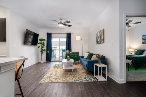 20 mins DT | Sleeps 9 |Verdant Retreat SpaciousGym