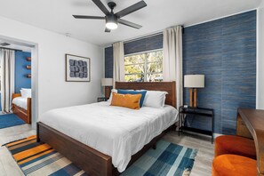 5 habitaciones, tabla de planchar con plancha, wifi y ropa de cama 