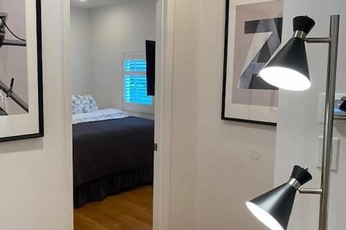 Deluxe Room | Individually decorated, individually furnished, laptop workspace