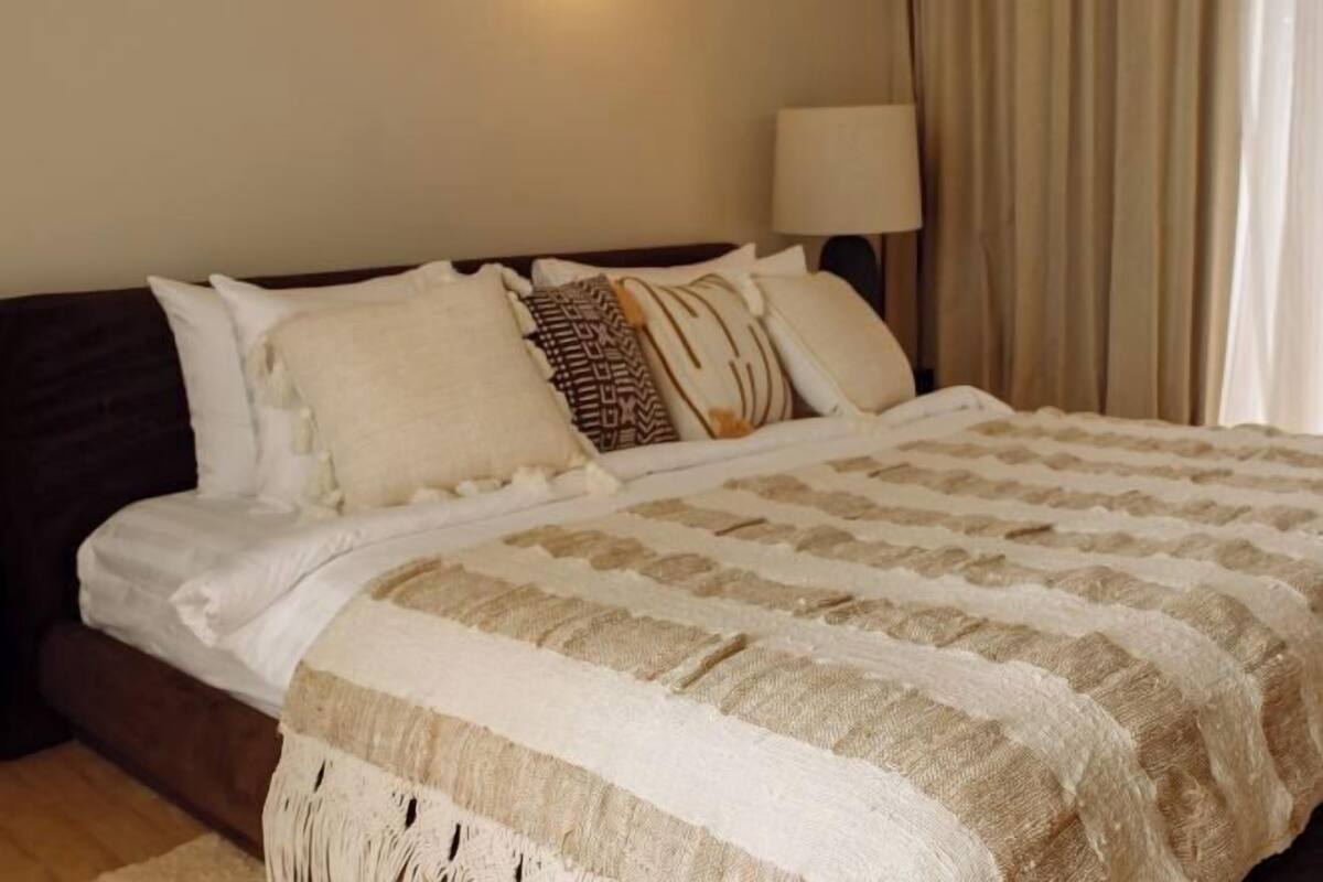 2 bedrooms, premium bedding, in-room safe, individually decorated