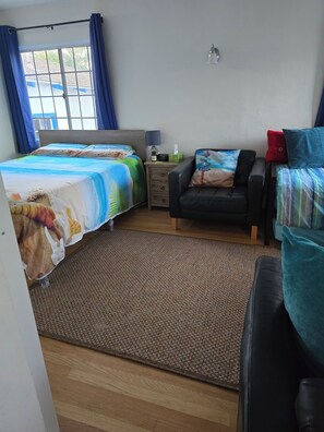 1 Schlafzimmer, Bügeleisen/Bügelbrett, kostenloses WLAN, Bettwäsche