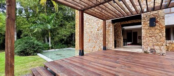 Elegant penthouse w/ stunning view over Dye Fore Golf & close to Altos de Chavón