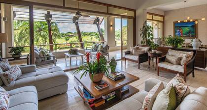 Elegant penthouse w/ stunning view over Dye Fore Golf & close to Altos de Chavón
