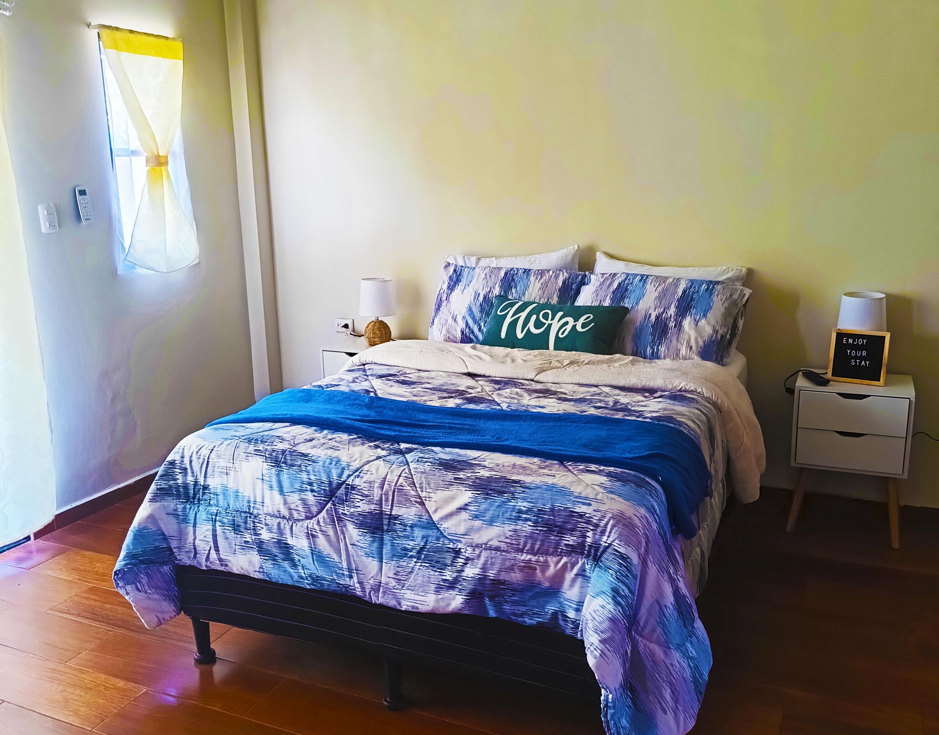 3 soverom, strykejern/-brett, wi-fi (inkludert) og sengetøy