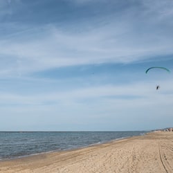 Vista para praia/oceano