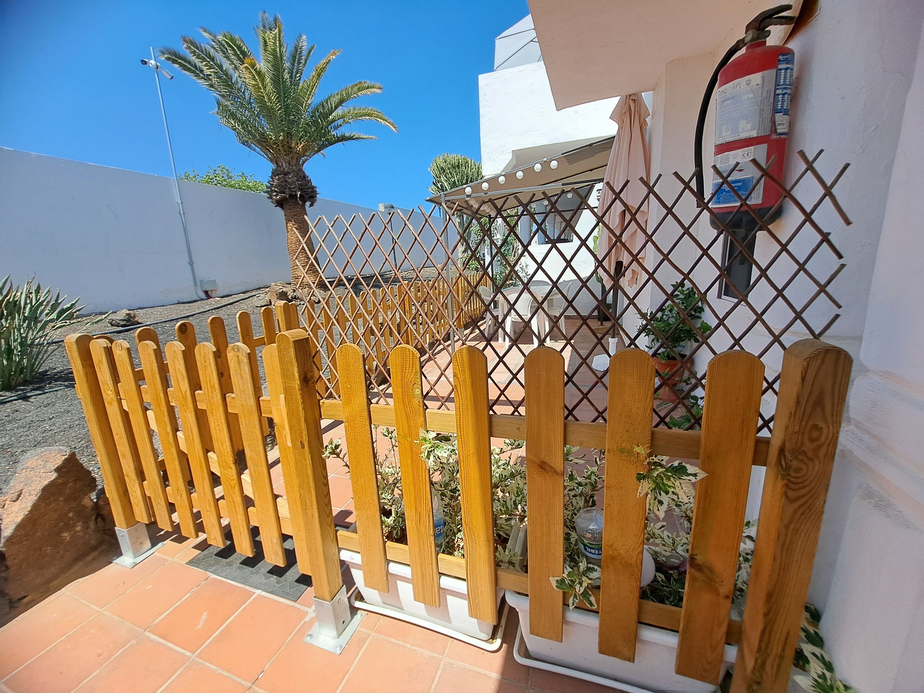 아파트, 침실 2개, 장애인 지원, 흡연 | 테라스/파티오