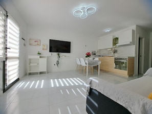 Apartment, 2 Schlafzimmer, barrierefrei, Raucher | Wohnzimmer