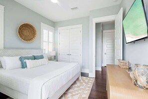 2 chambres, fer et planche à repasser, Wi-Fi, draps fournis