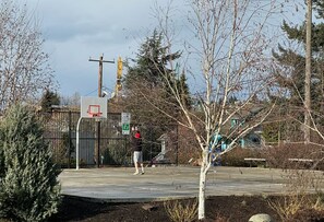 Sports court - Ideal Seattle Location / City Skyline
 (Seattle)