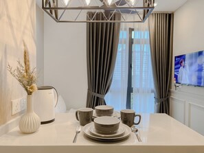 Appartement, 2 chambres | 2 chambres, fer et planche à repasser, Wi-Fi gratuit, draps fournis