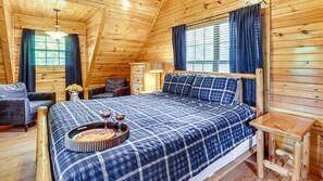 3 bedrooms, desk, iron/ironing board, free WiFi - Top-Ranked Cabin! Great Amenities! Perfect Location! Secluded Hideaway. Ez Roads (Sevierville)