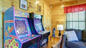 Spielezimmer