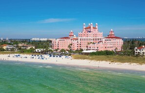 مناشف للشاطئ