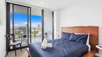 Apartment, 2 Bedrooms, River View | 2 bedrooms, iron/ironing board, free WiFi