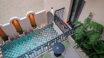 Indoor pool, outdoor pool