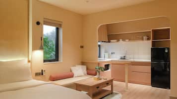 1 bedroom, desk, laptop workspace, blackout curtains
