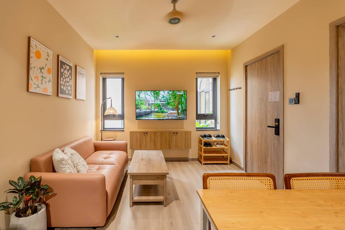 1 habitación, minibar, escritorio y espacio para trabajar con laptop
