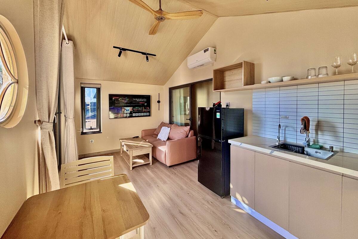 Penthouse Cao cấp, quang cảnh thành phố | Bộ đồ giường cao cấp, chăn bông, nệm cao su hoạt tính (memory foam)