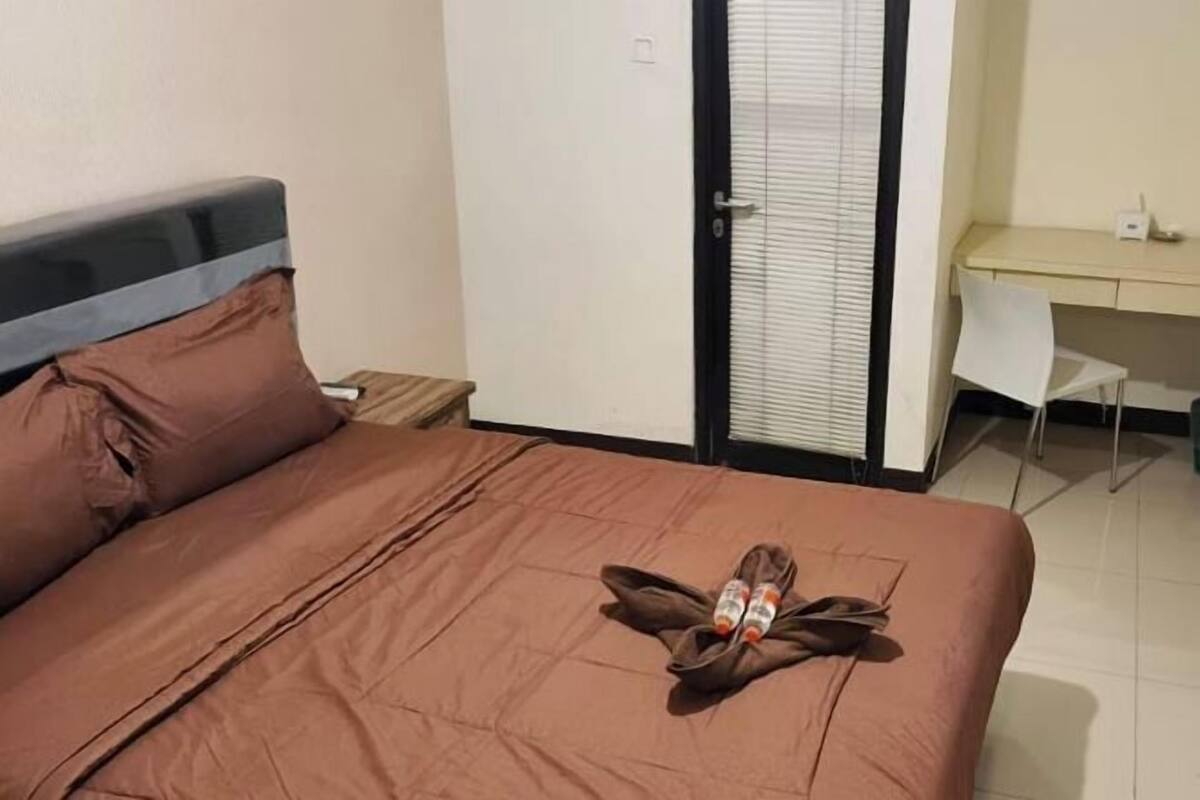 1 bedroom, desk, free WiFi