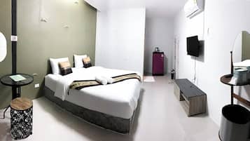 Deluxe King Room | Schreibtisch, kostenloses WLAN, Bettwäsche