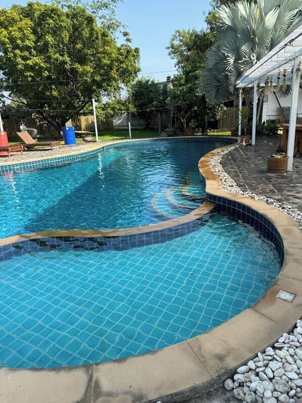 Piscine extérieure