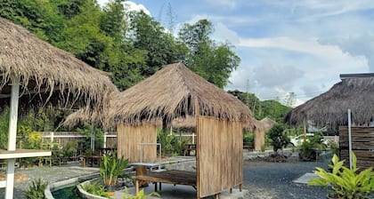 The Forest Hill Cafe & Homestay