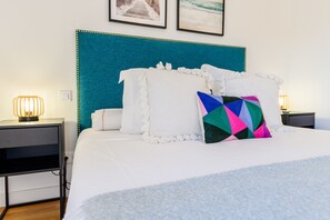 1 bedroom, iron/ironing board, free WiFi - AAL49 Alberto Alcocer, 49 (Madrid)