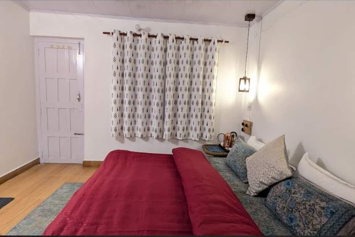 Habitación doble estándar, vista a la montaña | Wifi gratis
