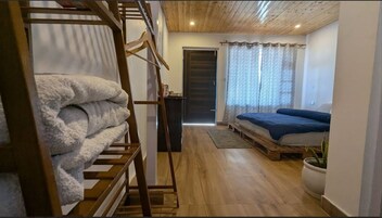 Quarto casal luxo, vista para a montanha | Wi-Fi de cortesia
