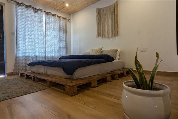 Deluxe Double Room, Mountain View | WiFi (free)