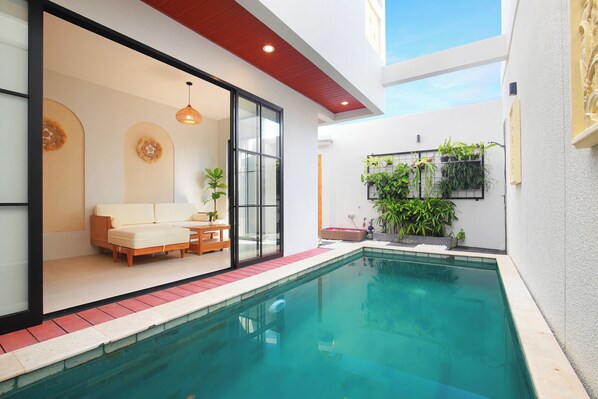 10 indoor pools - The Canggu Dome 2-Roof Top Villa (Canggu)