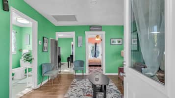 2 sovrum, strykjÀrn/strykbrÀda, wi-fi och sÀngklÀder