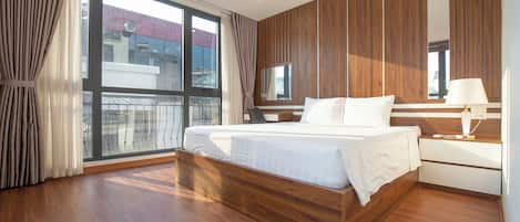 1 bedroom, premium bedding, in-room safe, individually decorated