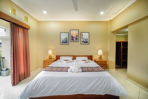 Desk - Shana Homestay by EPS (Ubud)