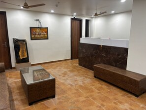 Reception - Nirvana inn (Prayagraj)