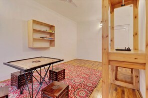 Game room - Treebo Vitasta Villa (Srinagar)