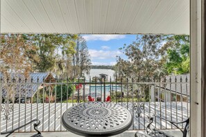 Terrace/patio - Lakeside Adventure Retreat w/ Heated Pool, Fishing Dock, Game Room & Optional 1 hr Boat Cruise* (Winter Haven)