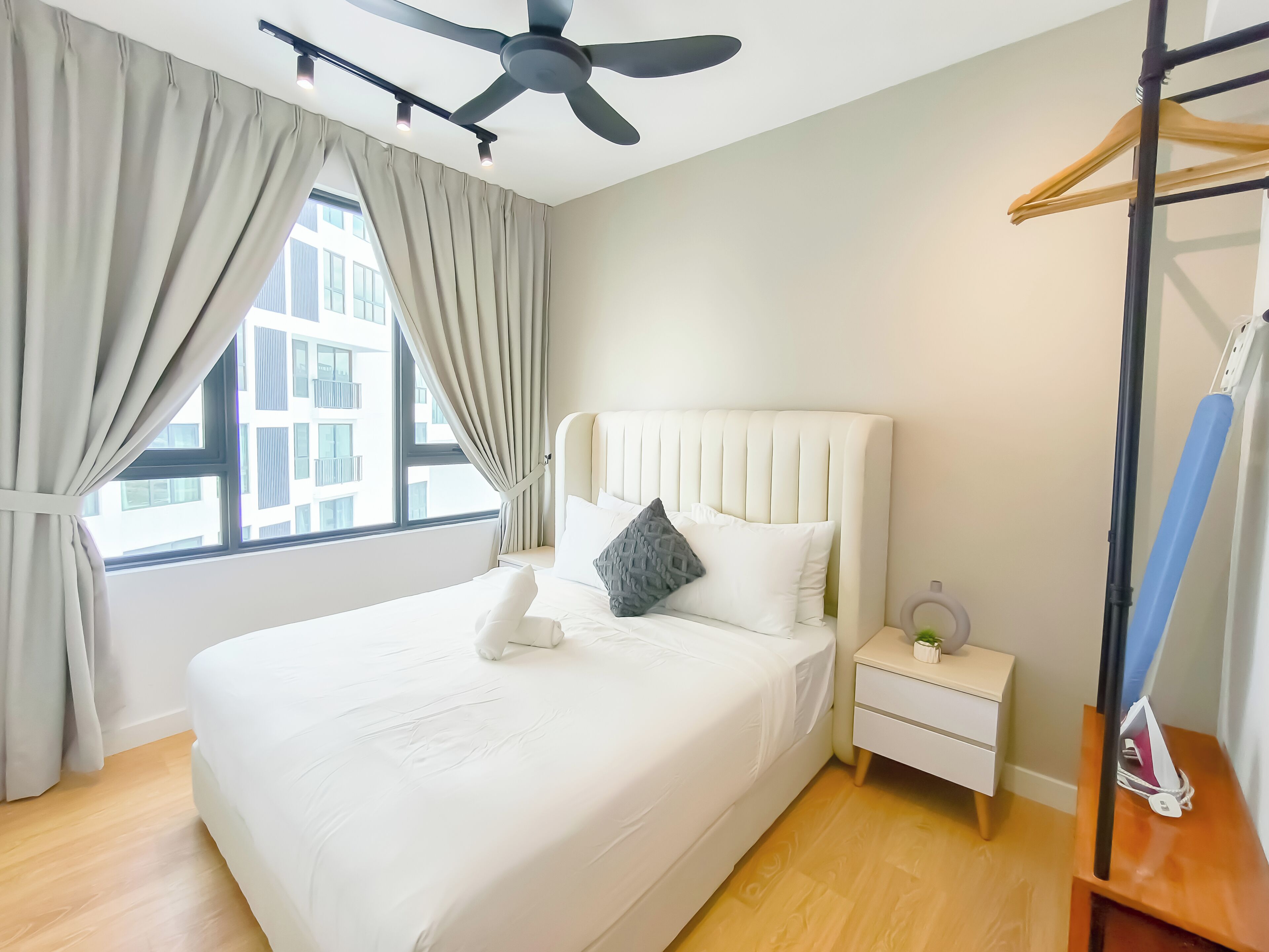 熨斗/熨衫板、免費 Wi-Fi、床單