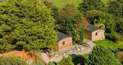 Ivy - a pod that sleeps 4 guests in 2 bedrooms