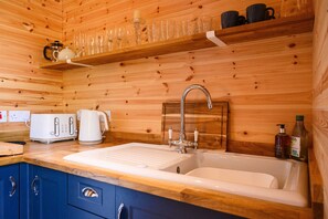 Fridge, microwave, ice maker