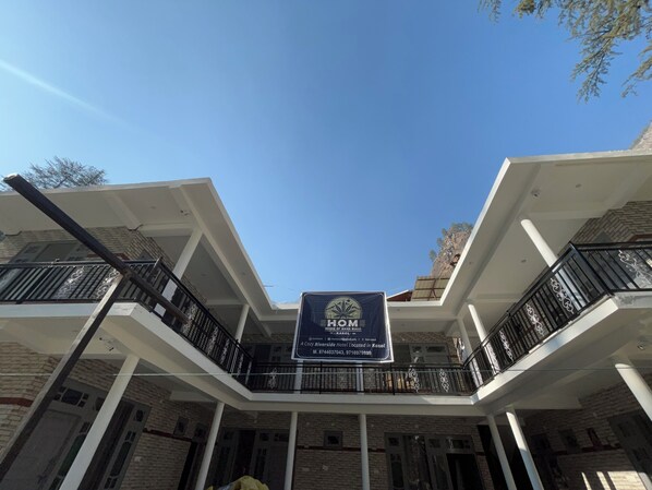 Overnatningsstedets facade